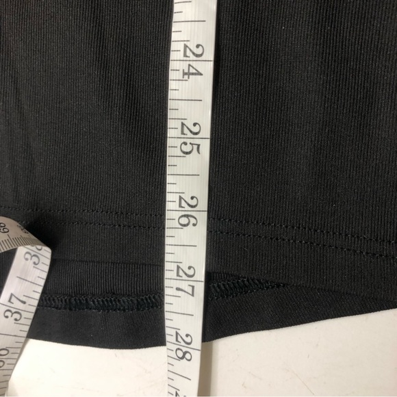 Helly Hansen LIFA Long-sleeve Crew Base Layer, size L - Picture 10 of 11